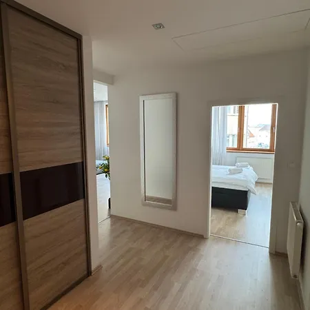 Lägenhet Gate Old Town With Parking Bratislava